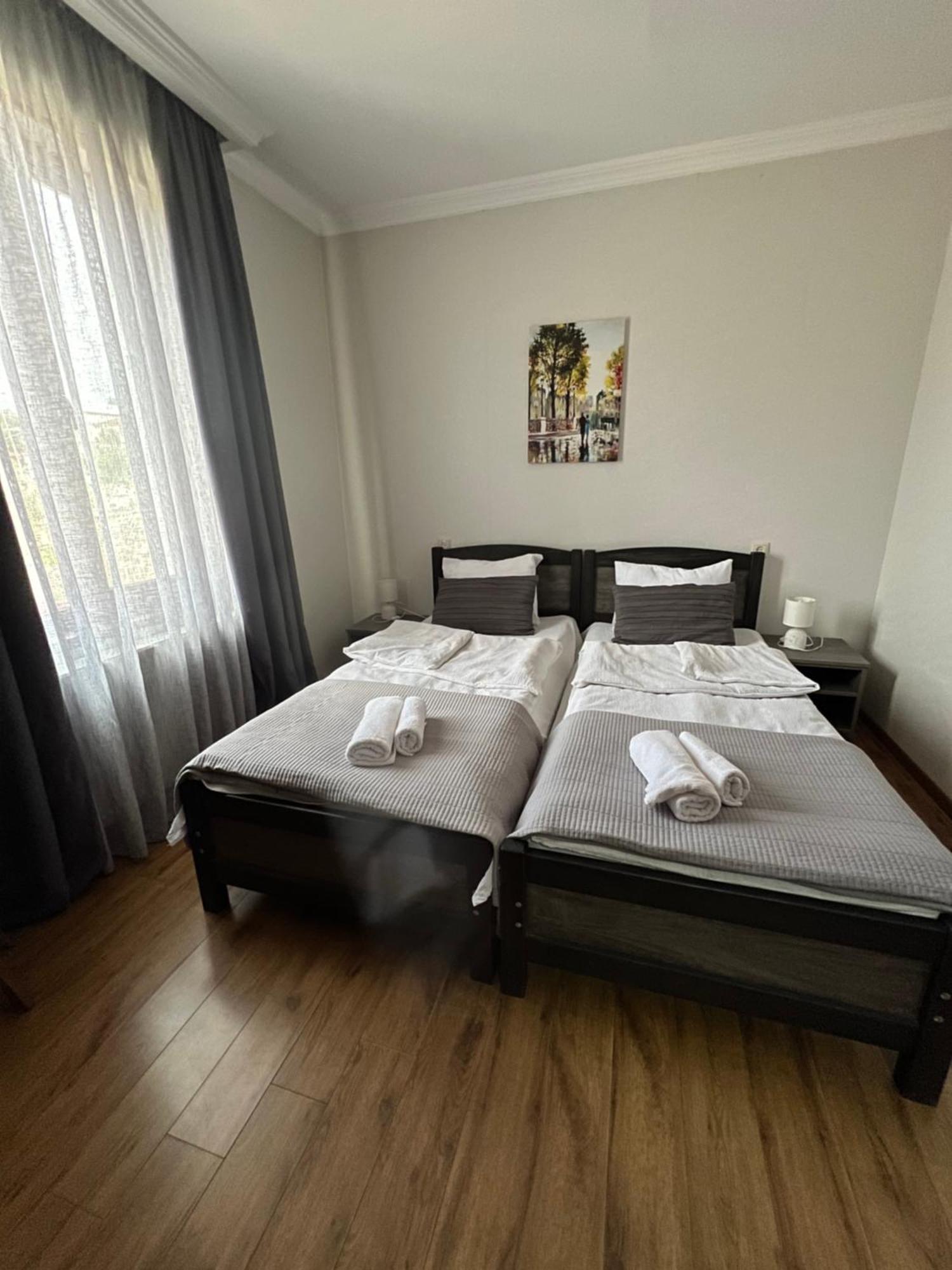 Up Hotel Stepantsminda Room photo